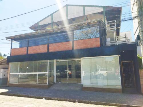 Pousada Villa Dom Carlos in บลูเมนัว