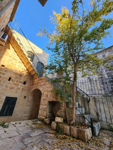 Dar al Rumman in Deir El Qamar