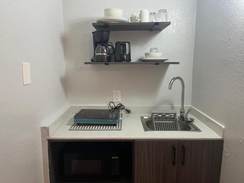 Konyha, Studio 6 Grants, NM in Grants (Új-Mexikó)