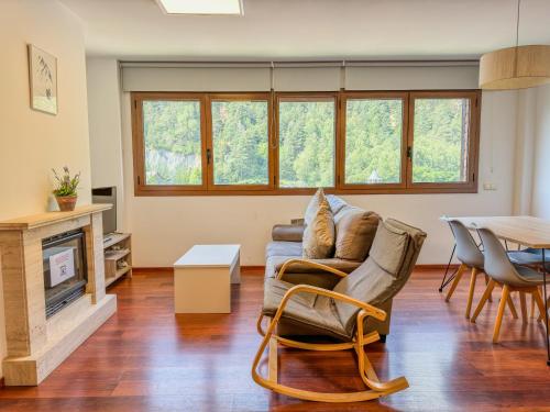 Apartamento Font Blanca en Arinsal (Barthe Holidays I Apartamento moderno 5PAX en Arinsal I Ideal para familias, Parking, Pet friendly I) in Mas de Ribafeta