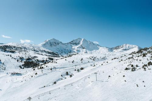 Barthe Holidays I Apartamento Moderno en Arinsal 5PAX I Ideal grupo o familia, Parking, Pet friendly in Mas de Ribafeta