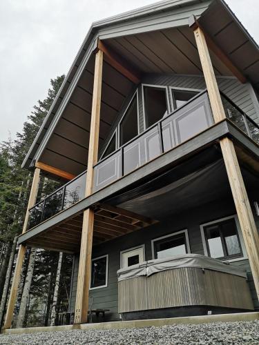 A szálláshely kívülről, Après-Ski Lodge (Apres-Ski Lodge) in Hemlock Valley (BC)