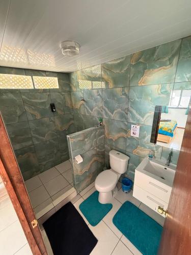 Dusj, Fare 'Una'Una - Fakarava in Fakarava