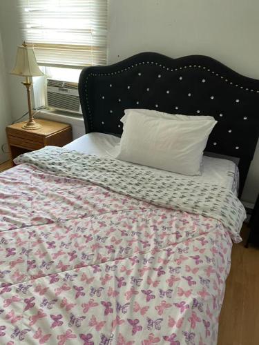 2131 Bedroom with Private Bathroom