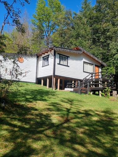 Cabanas Wualmapu " acceso solo vehiculos tipo camioneta, jeep o SUV" in Candelaria