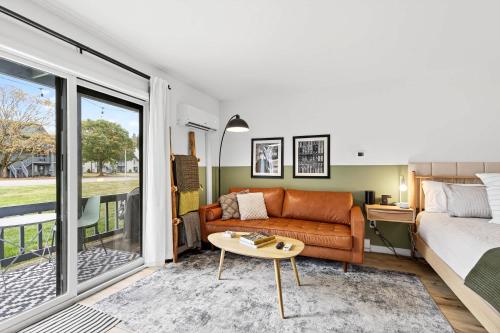 King Bed, Walk or Bike to town, EV, Pets OK in Ellicottville, USA