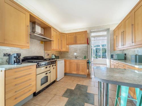 Viesnīcas āriene, Torland in Rosebank