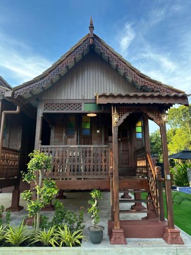 Exterior view, Homestay Singgah Keluarga Warisan Abg Tam near Allianze University College of Medical Sciences