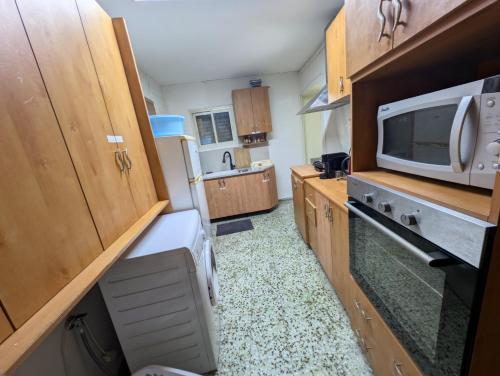 Konyha, 1 Bedroom house we call home in Maalot Tarshiha