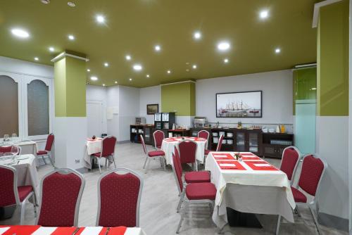 ห้องอาหาร, Hotel 40 Nudos in อวิเลส