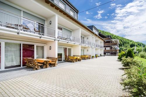 Hotel an der Nordschleife - image 14