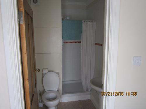 Queen Mary Inn - image 2