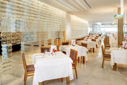 Hipotels Mediterraneo Hotel - Adults Only - image 10