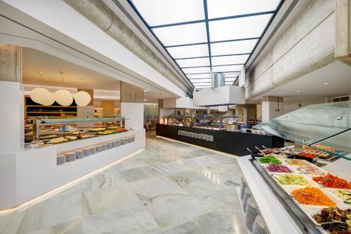 Hipotels Mediterraneo Hotel - Adults Only - image 6