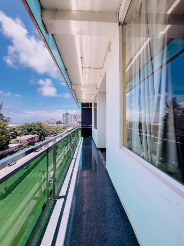 Hotel Heraa Inn  in มังกาลอร์