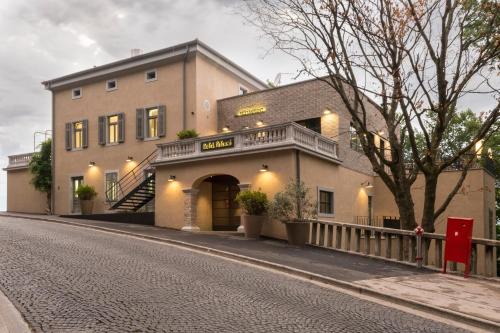 Hotel Peteani - image 11