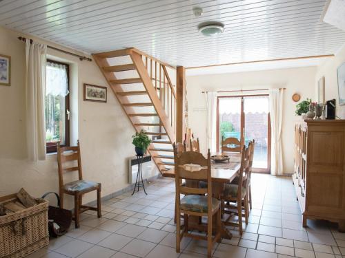 Seadmed, Child-friendly Holiday Home in Waimes with Sauna and Jacuzzi in Waimes