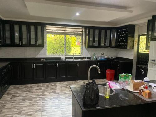 Gorilla African Guest House in Nebbi