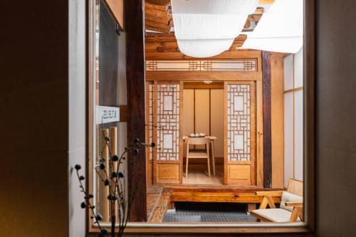 Luxury Hanok Bliss Cottage, Soul