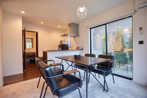 Rooftop Villa-Late Check-In(18:00~20:00)