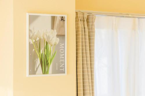 3-minute walk from Shin-Okubo Station -Shobi Buildding-