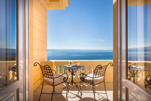 ระเบียง/ชานเรือน, รีมิเซนส์ พรีเมียม แกรนด์ โฮเทล พาเลซ (Remisens Premium Grand Hotel Palace) in โอพาทิจา