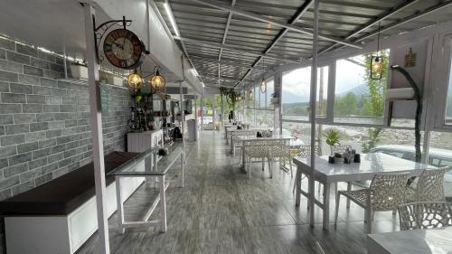 Manali Trance - Travel, Eat, Sleep photo 4
