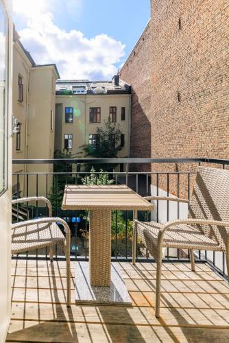 Prime Home Rentals - Cozy & Central Apartment in Vika, Oslo (photo 2)