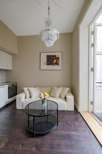 Prime Home Rentals - Cozy & Central Apartment in Vika, Oslo (photo 3)