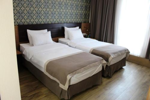 Double or Twin Room with Garden View