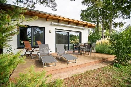 Große Sommerliebe - Ferienhaus nah am Volksbad und Radwanderweg in Waren Müritz, Deutschland