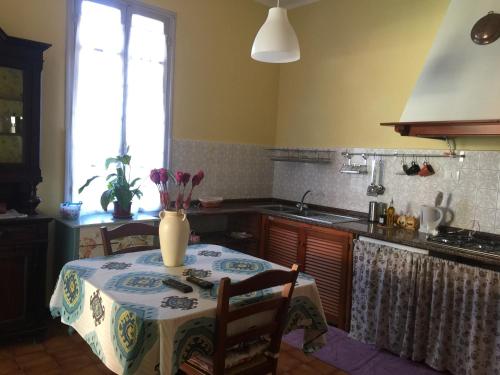 Iekārtas, Affitta camere Da Lalla in Dolcedo