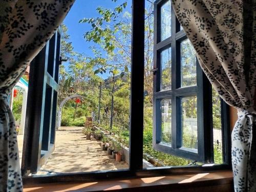 View, Huha's Farmstay Đà Lạt in Lam Ha District