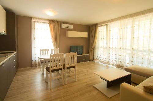 Holiday Village Lozenets - image 2