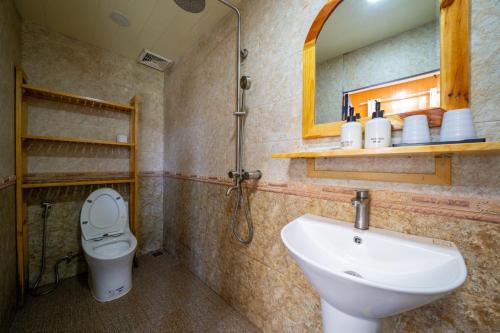 Huha's Farmstay Đà Lạt - 샤워실
