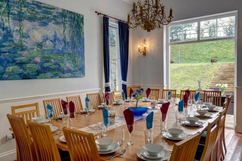 Ēdiens un dzērieni, Lambourn House, Countryside Retreat for up to 26 in Lambourn