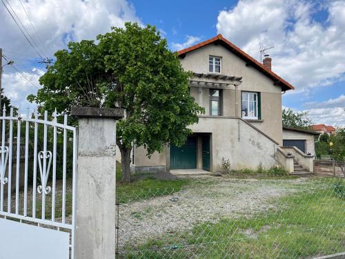 Viesnīcas āriene, Maison 8 personnes in Sainte Florine ciems