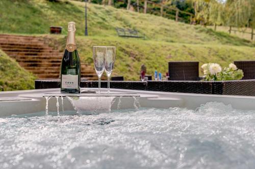 Lambourn House, Countryside Retreat for up to 26 in Lambourn