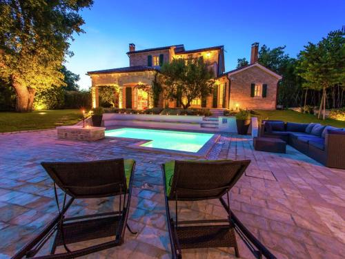 Villa in Baderna with Private Pool, Baderna (photo 6)