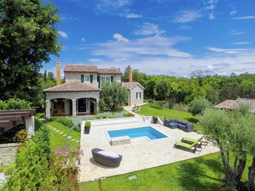 Villa in Baderna with Private Pool, Baderna (photo 7)