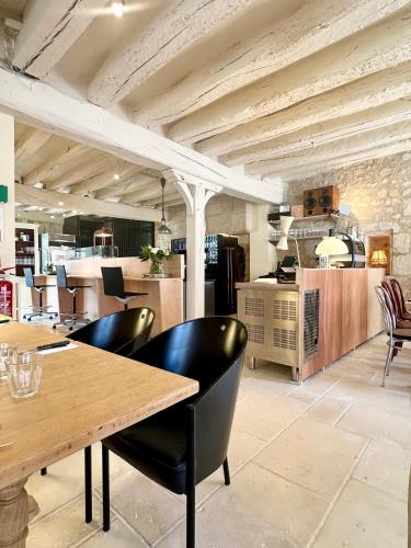 Étterem, Auberge Radieuse in Azay-le-Rideau