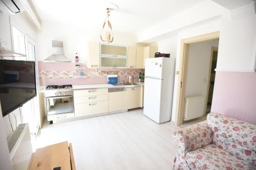 Mia Hill Suites in Кумбаче