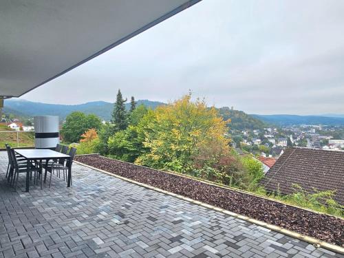 Moderne 3-Zimmer-Wohnung mit Panoramablick in บีเดนคอพฟ์