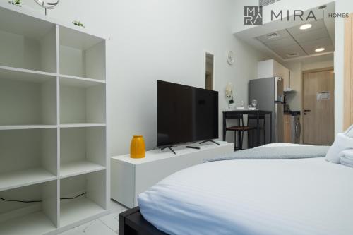 Mira Holiday Homes - Luxury, Stylish & Cozy Studio in Downtown Jebel Ali near Jebel Ali Free Zone JAFZA