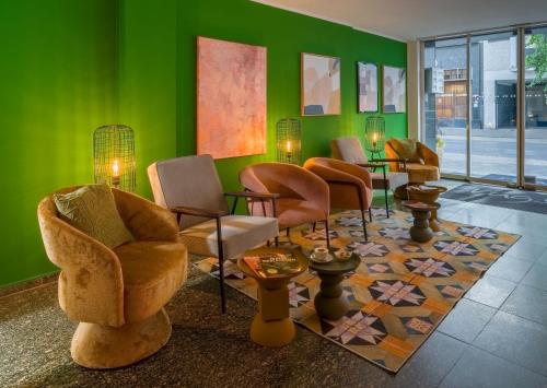 Rugs Hotel Düsseldorf - Self Check-In - image 2