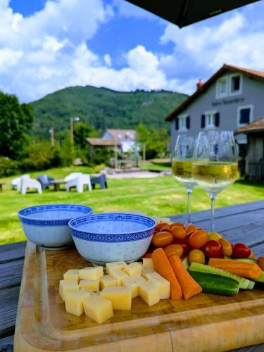Notre Renardière, 2 gîtes pour 5 personnes et 1 gîte pour 2 personnes à Saulxures-sur-Moselotte au cœur des Hautes-Vosges
