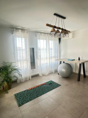 Spacious & bright apartment Joliette district, Marseille (Foto 8)