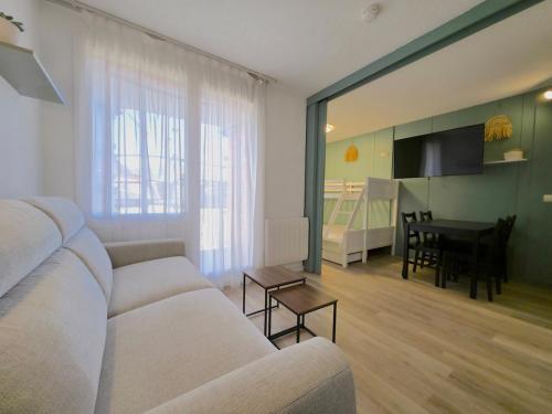 T1 neuf et tout confort - Pied des pistes in L'Alpe d'Huez