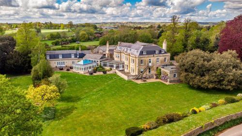 Leigh Park Country House Hotel & Vineyard, BW Signature Collection - Hilperton
