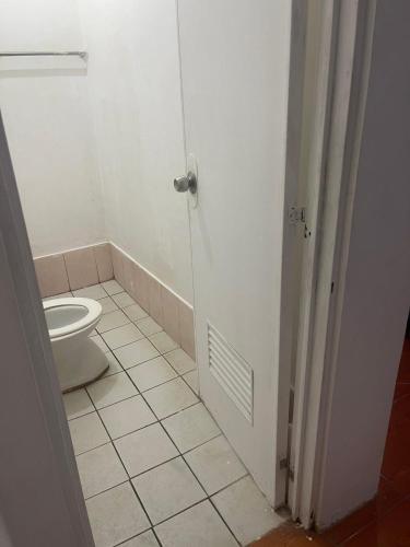 Cherry Traveller Inn in サン ホセ デ ブエナビスタ